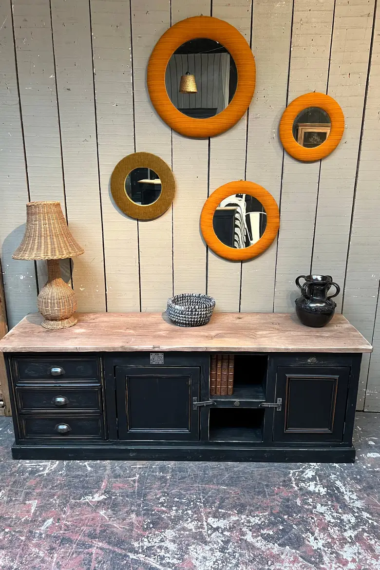 Meuble bas / TV en bois