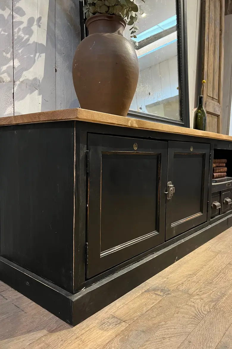 Meuble bas / TV en bois