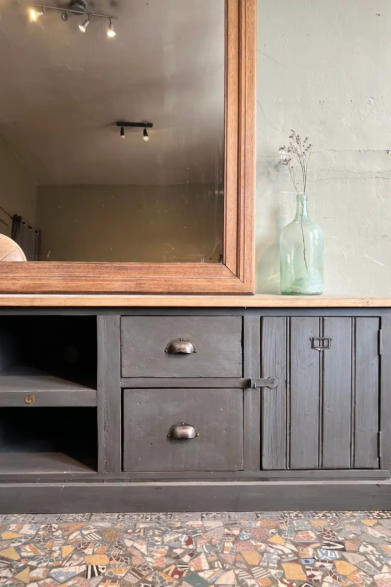 Meuble bas / TV  en bois