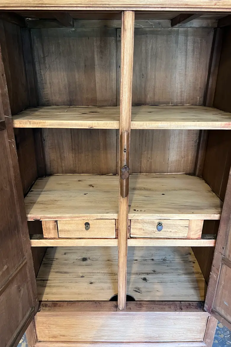 Meuble conique en orme XIXème