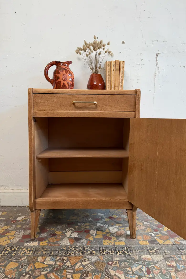 Meuble d’appoint vintage en chêne – Années 50/60