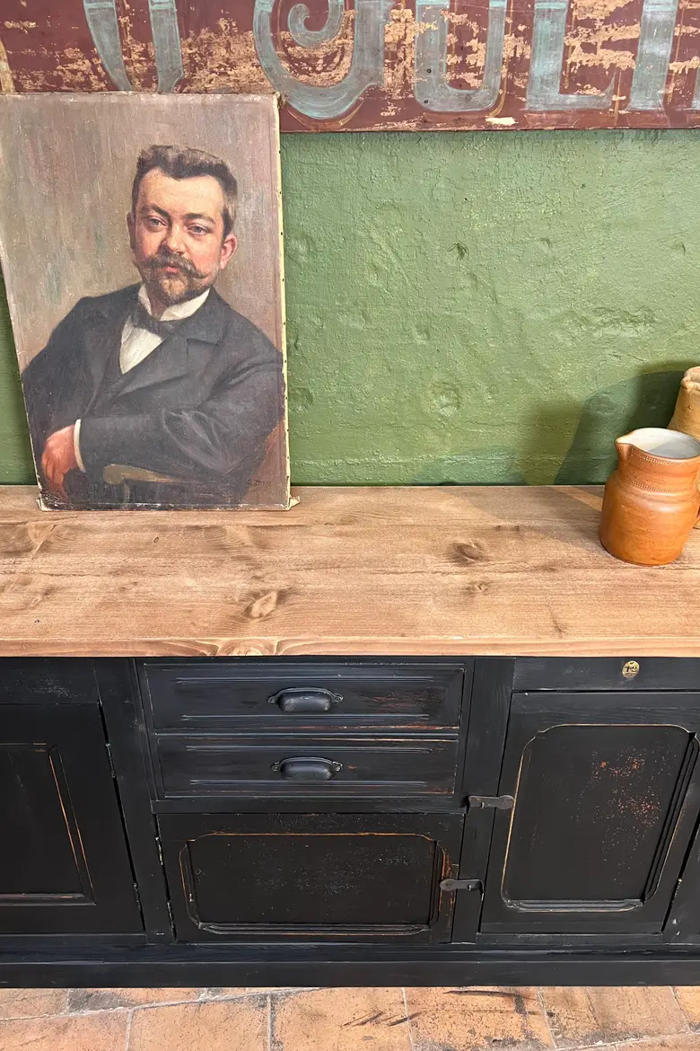 Meuble d’atelier