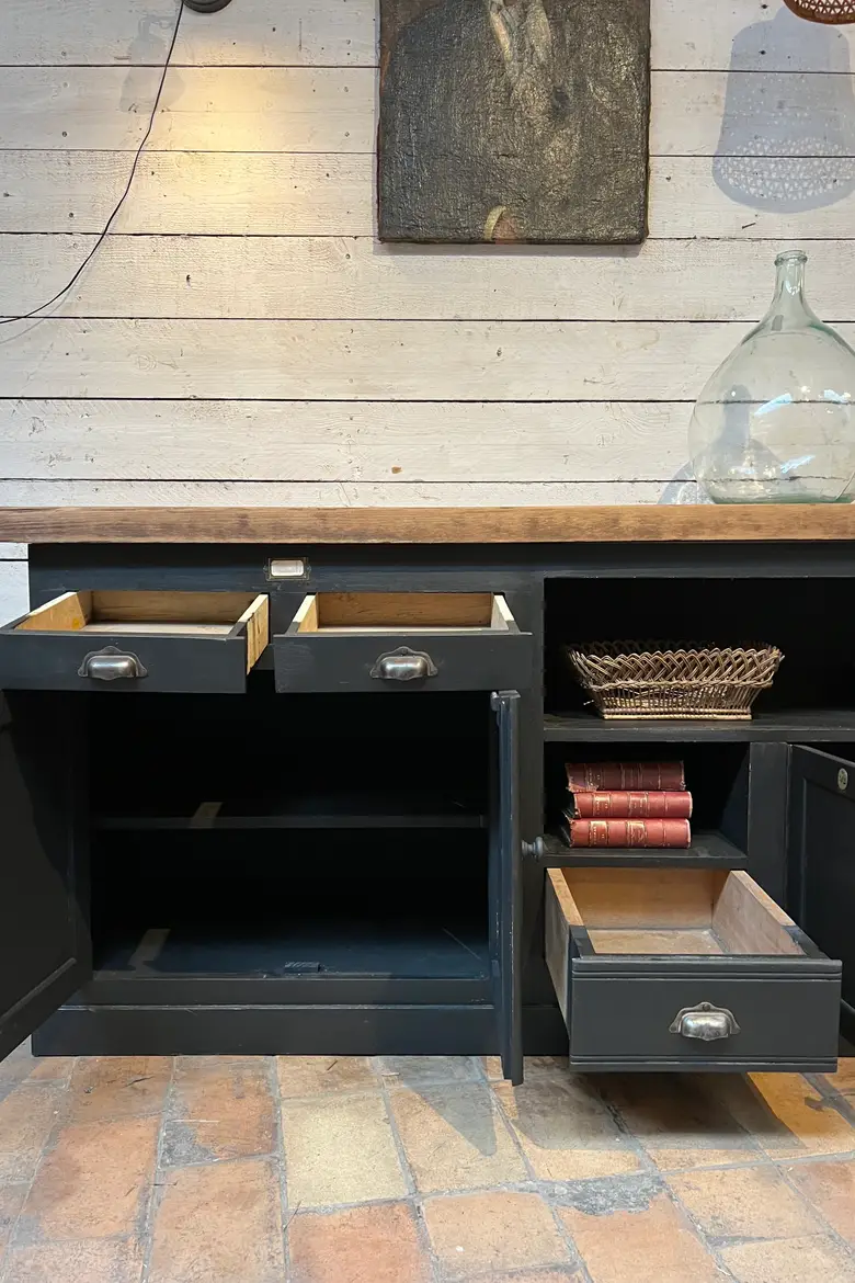 Meuble d’atelier