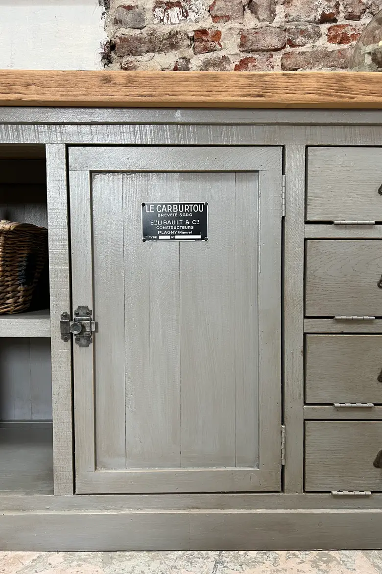Meuble d’atelier