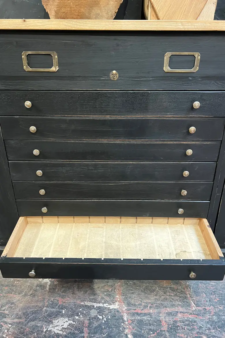 Meuble d’atelier