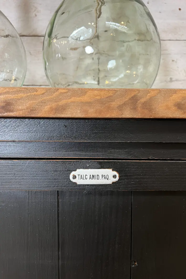 Meuble d’atelier