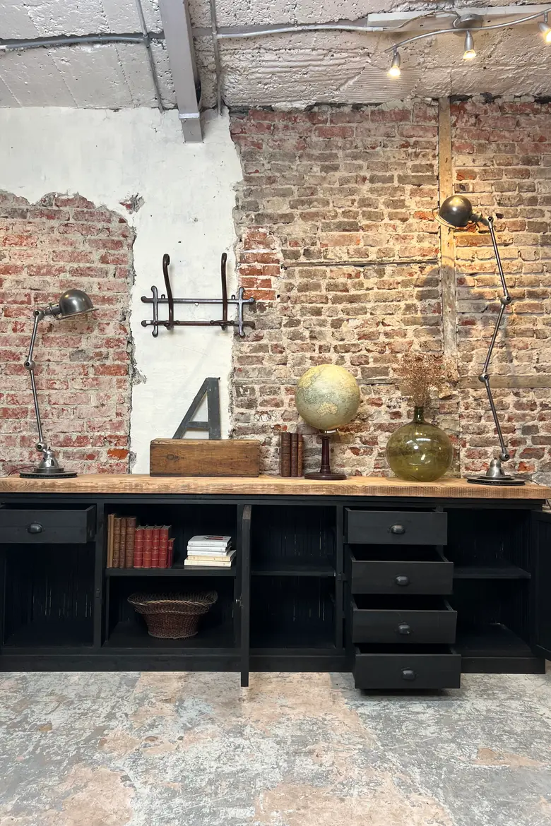Meuble d’atelier