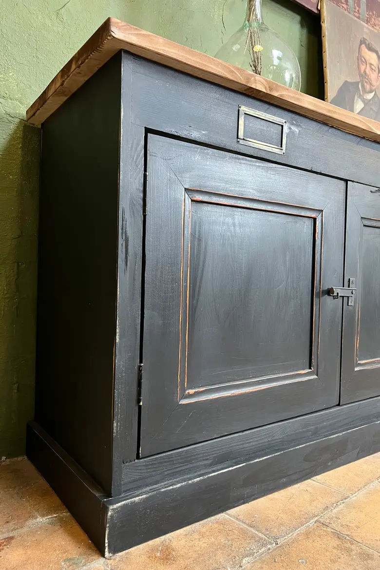 Meuble d’atelier