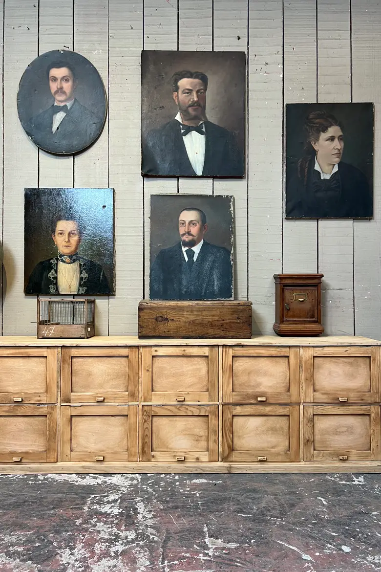 Meuble d’atelier à clapets