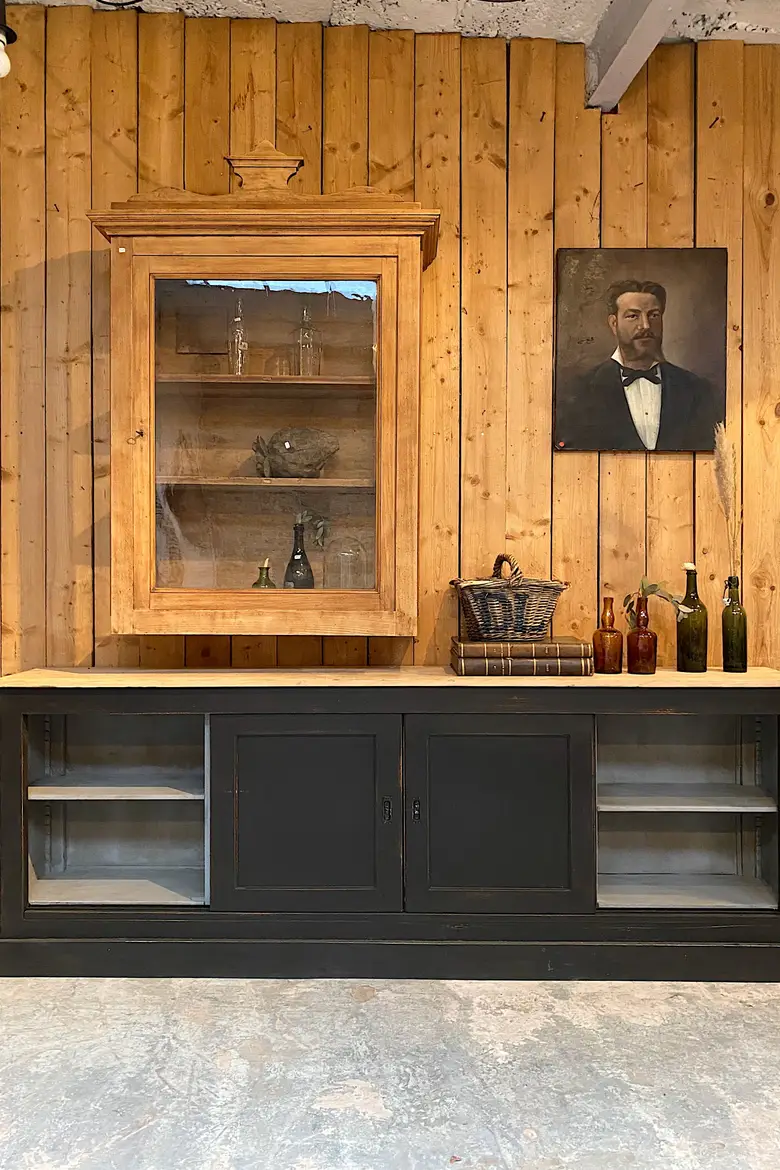 Meuble d’atelier à portes coulissantes Années 40