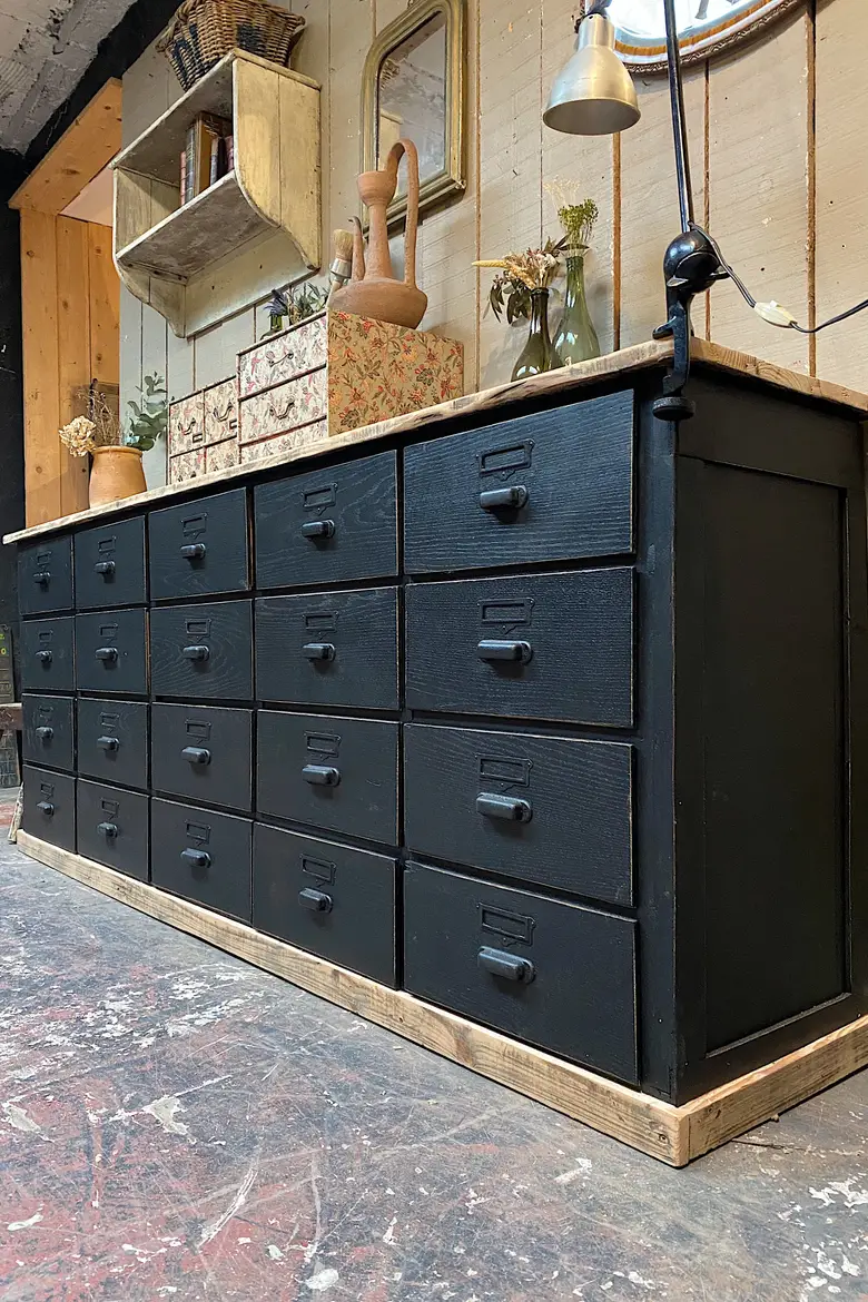 Meuble d’atelier à tiroirs Début XXème