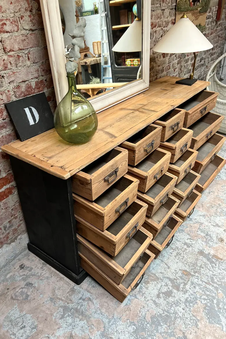 Meuble d’atelier à tiroirs Début XXème
