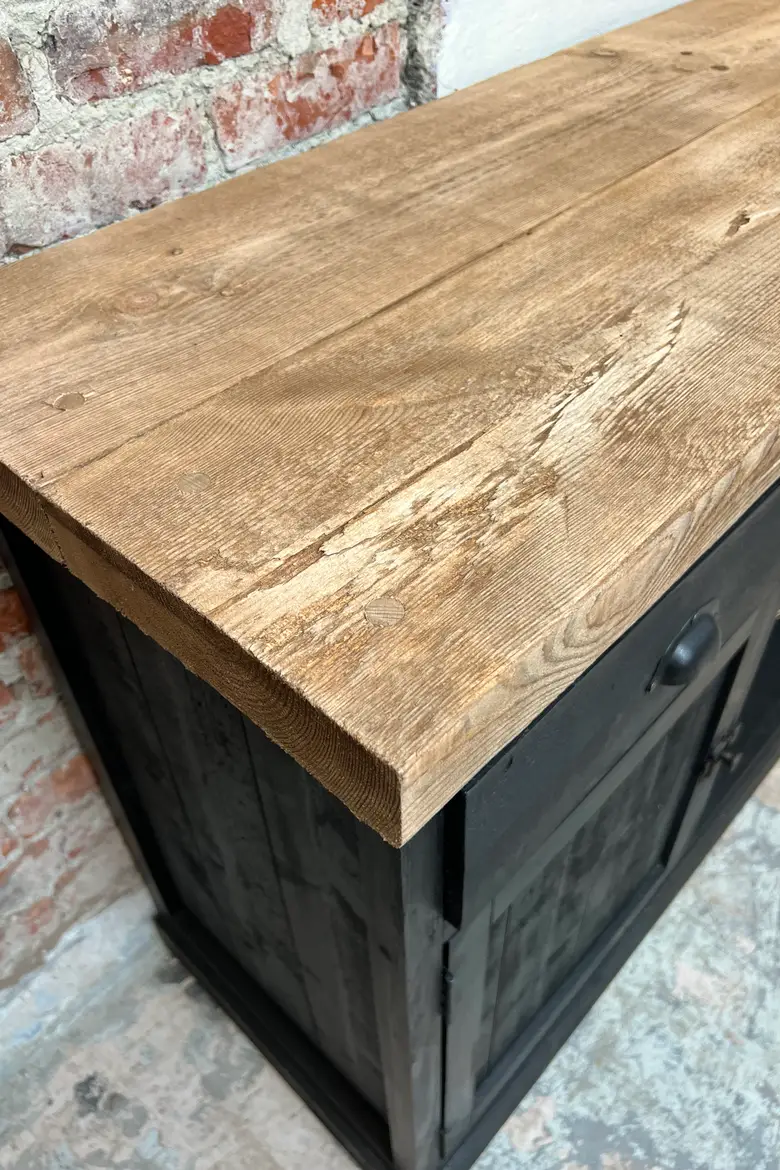 Meuble d’atelier
