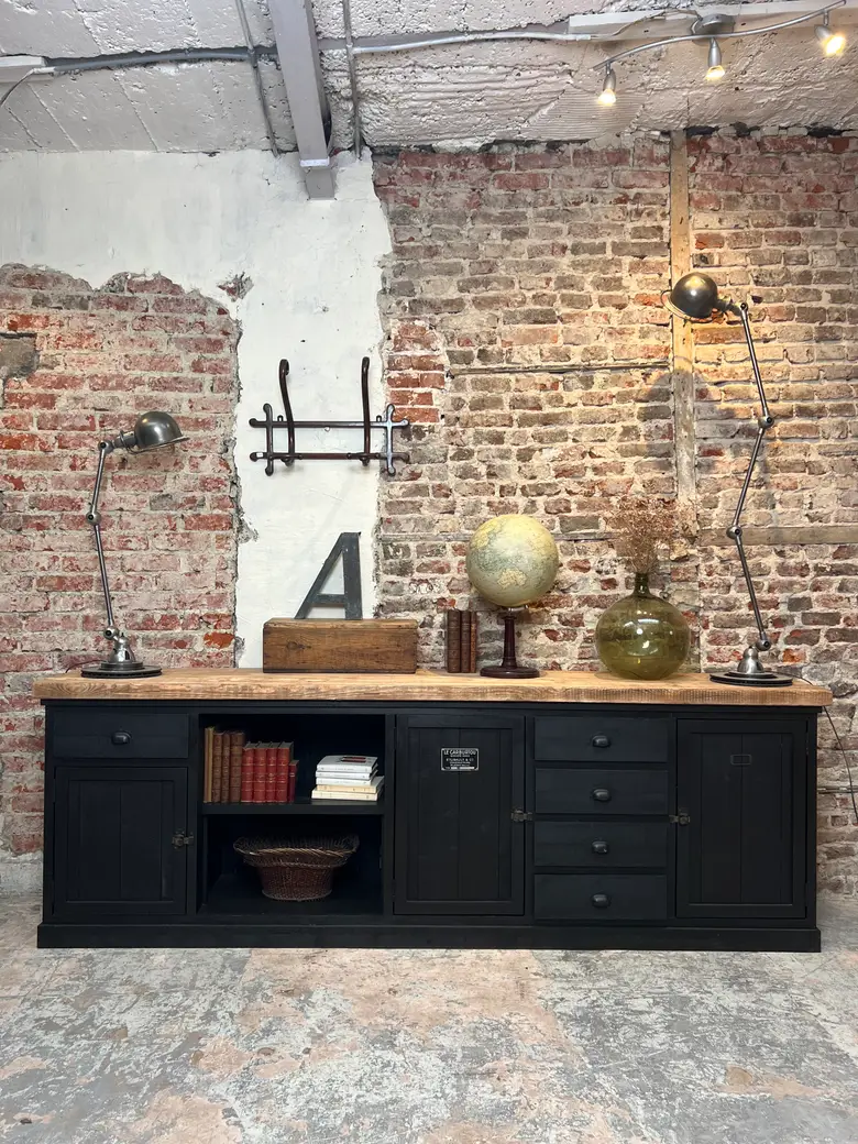 Meuble d’atelier