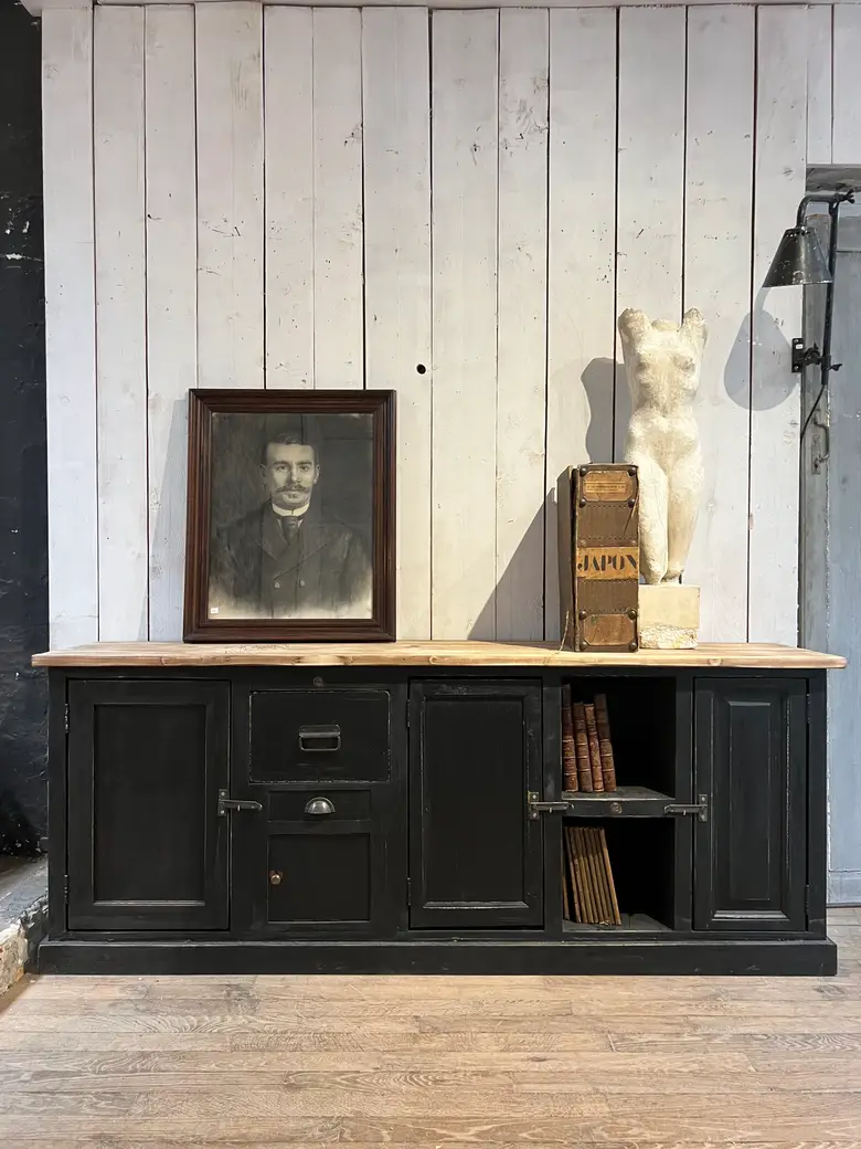 Meuble d’atelier