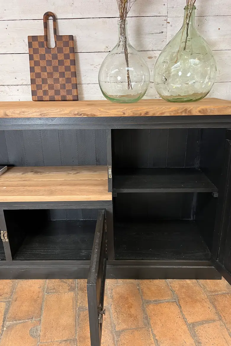 Meuble d’atelier