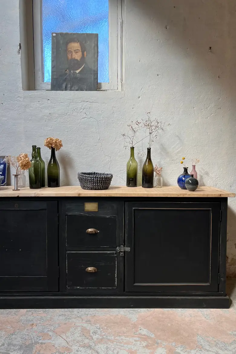 Meuble d’atelier en bois
