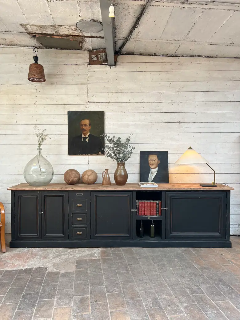 Meuble d’atelier en bois