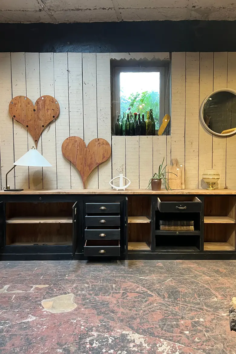 Meuble d’atelier en bois