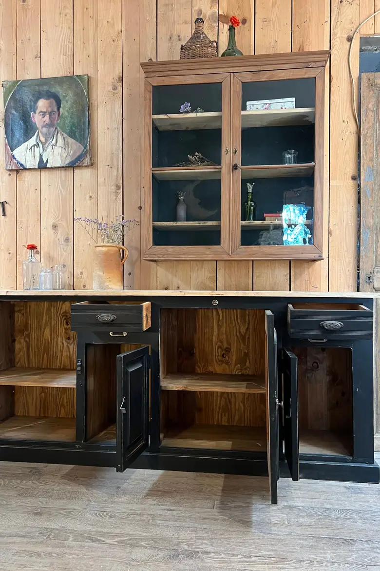Meuble d’atelier en bois