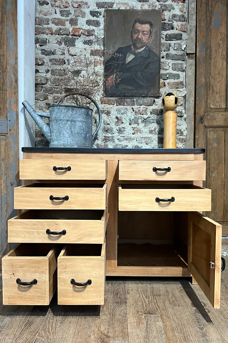 Meuble d’atelier en bois brut Années 50