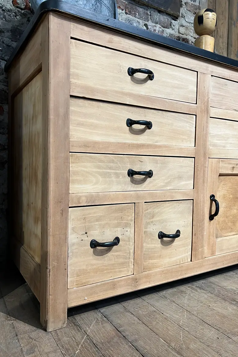 Meuble d’atelier en bois brut Années 50