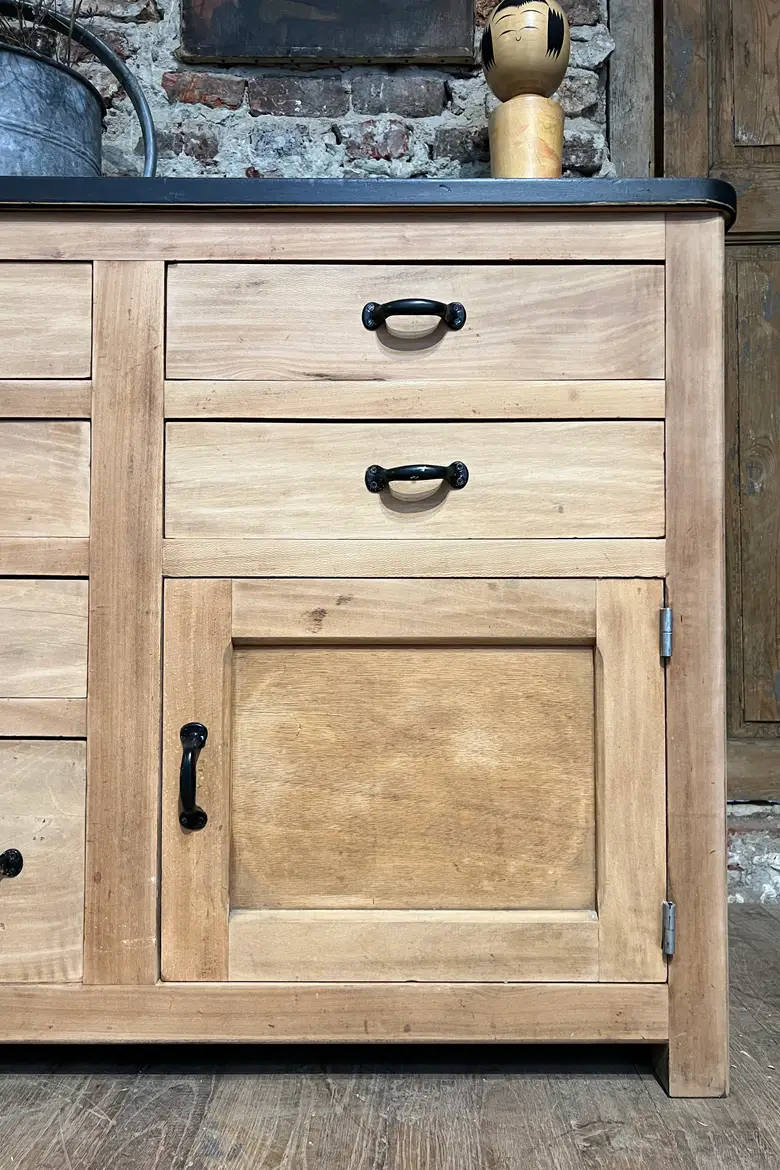Meuble d’atelier en bois brut Années 50