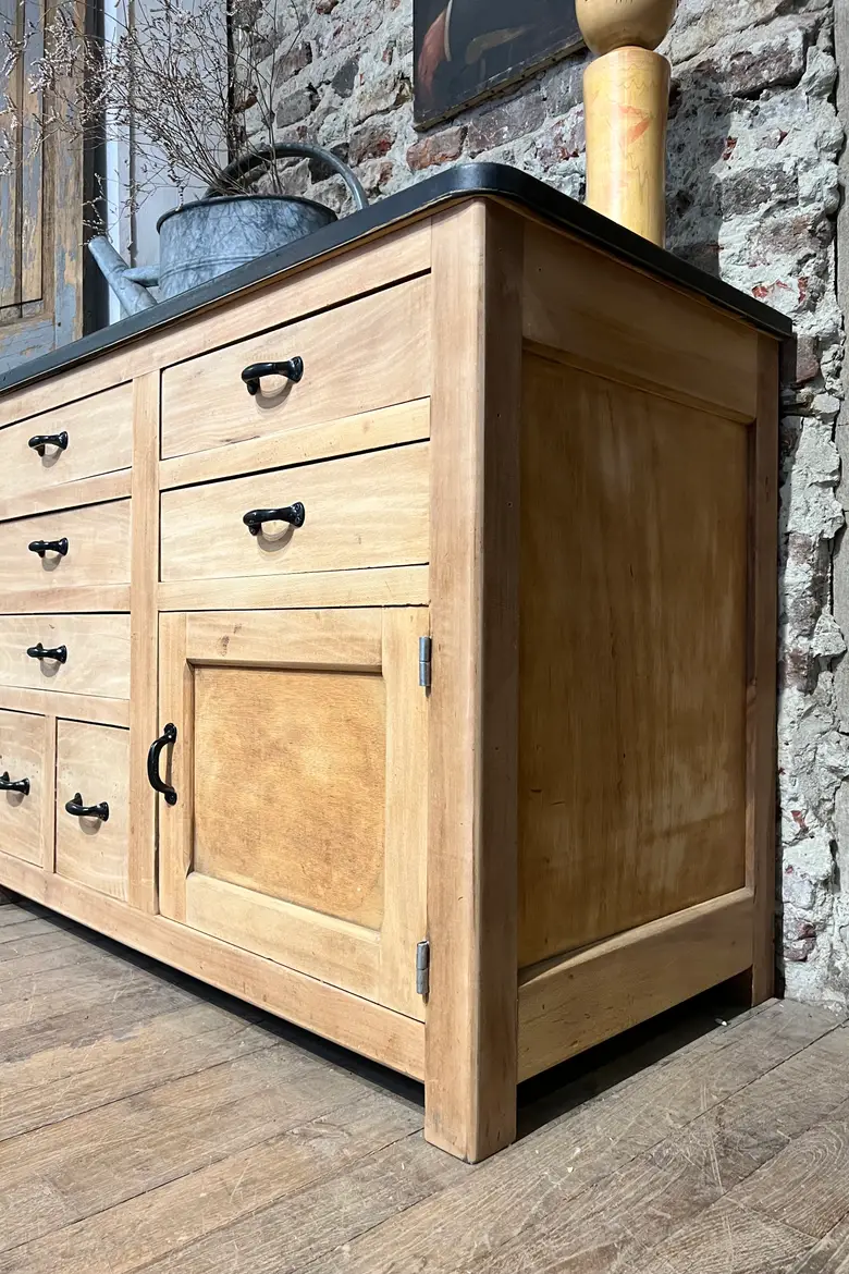 Meuble d’atelier en bois brut Années 50