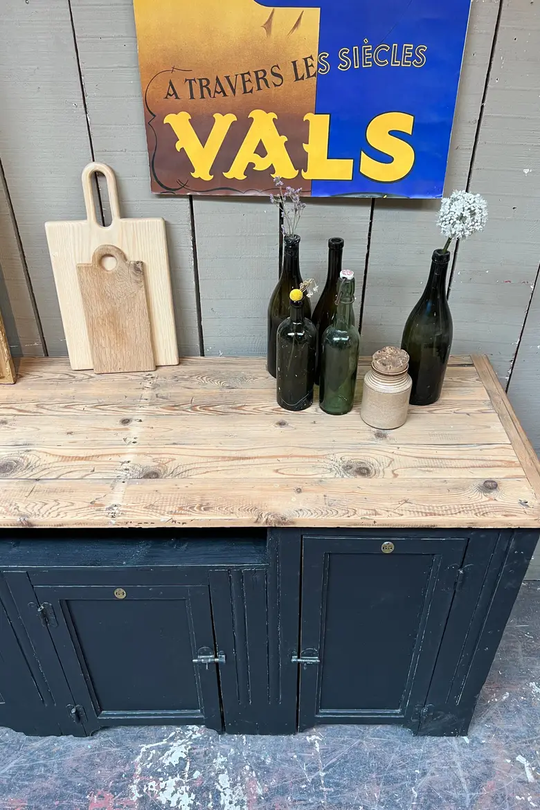 Meuble d’atelier en bois