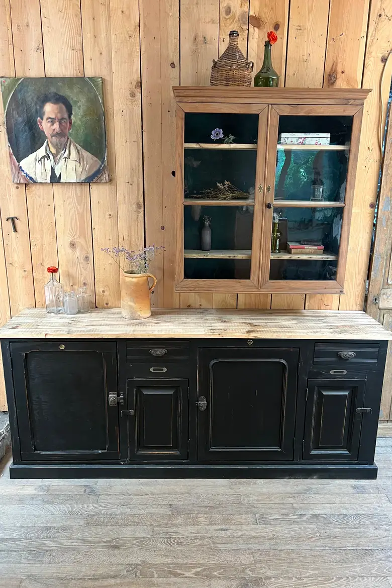 Meuble d’atelier en bois