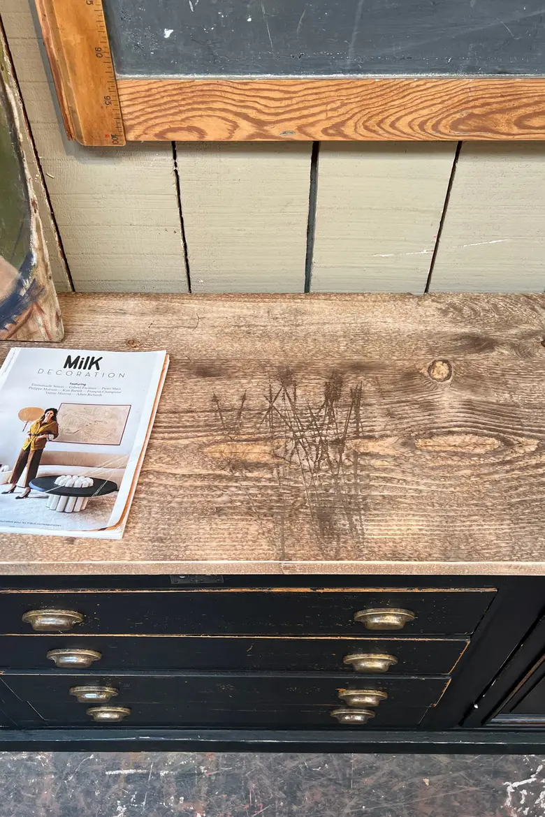Meuble d’atelier en bois
