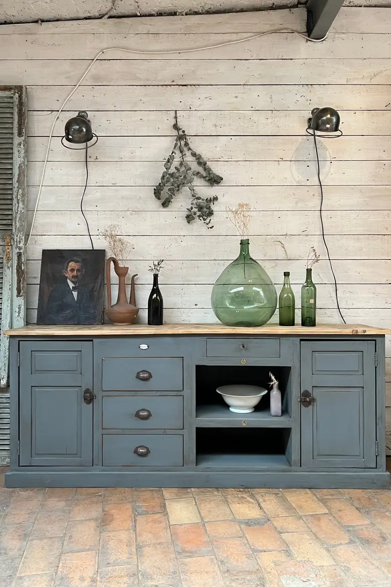 Meuble d’atelier en bois
