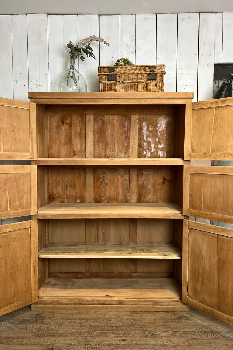 Meuble d’atelier en chêne