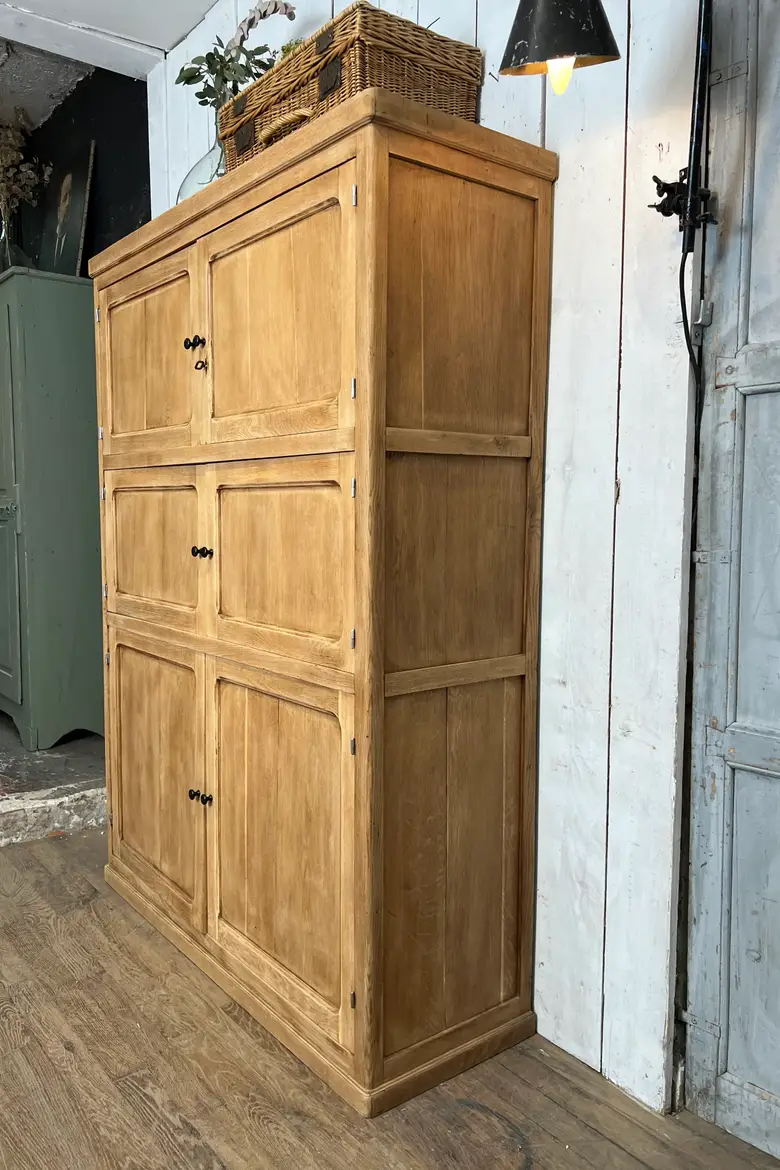 Meuble d’atelier en chêne