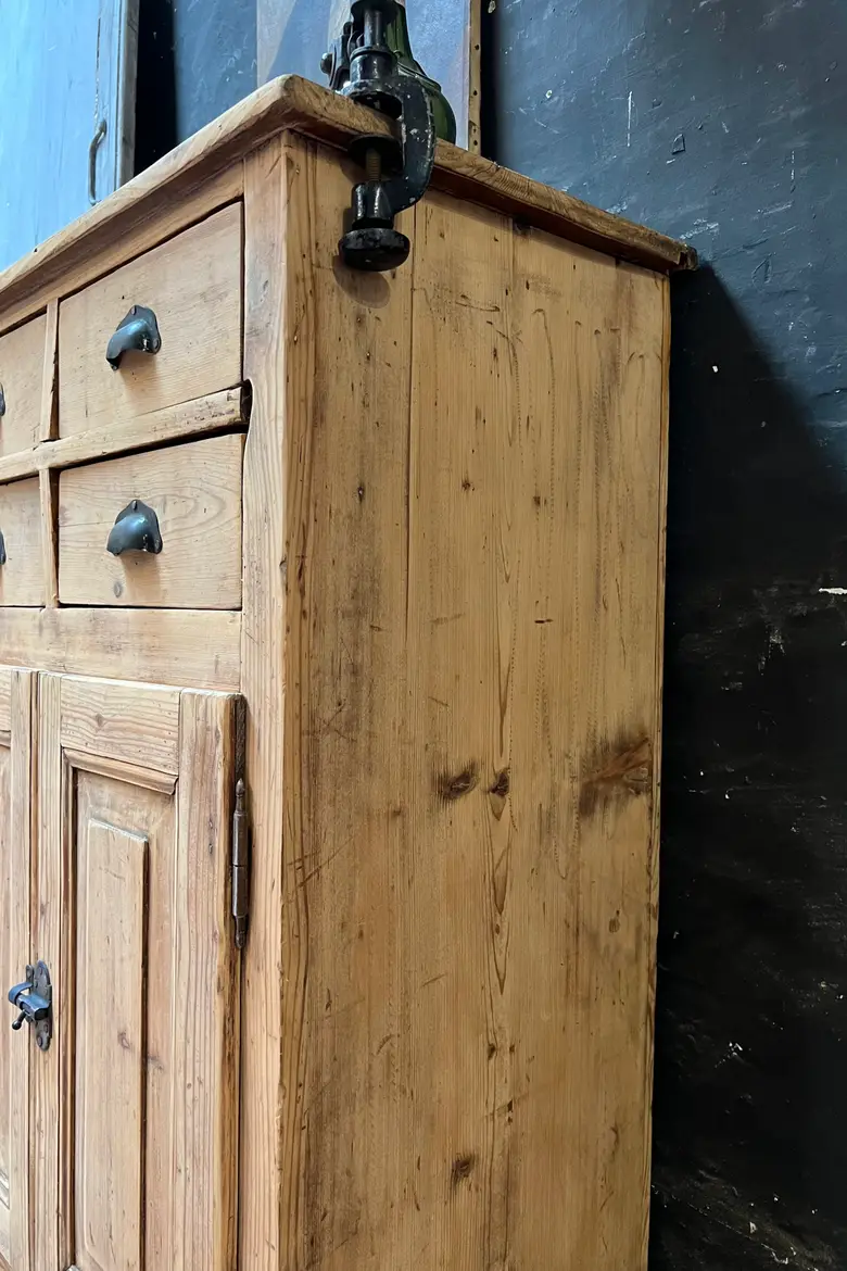 Meuble d’atelier en sapin Début XXème
