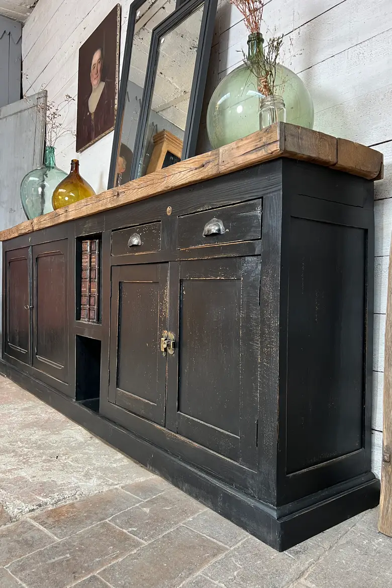 Meuble d’atelier