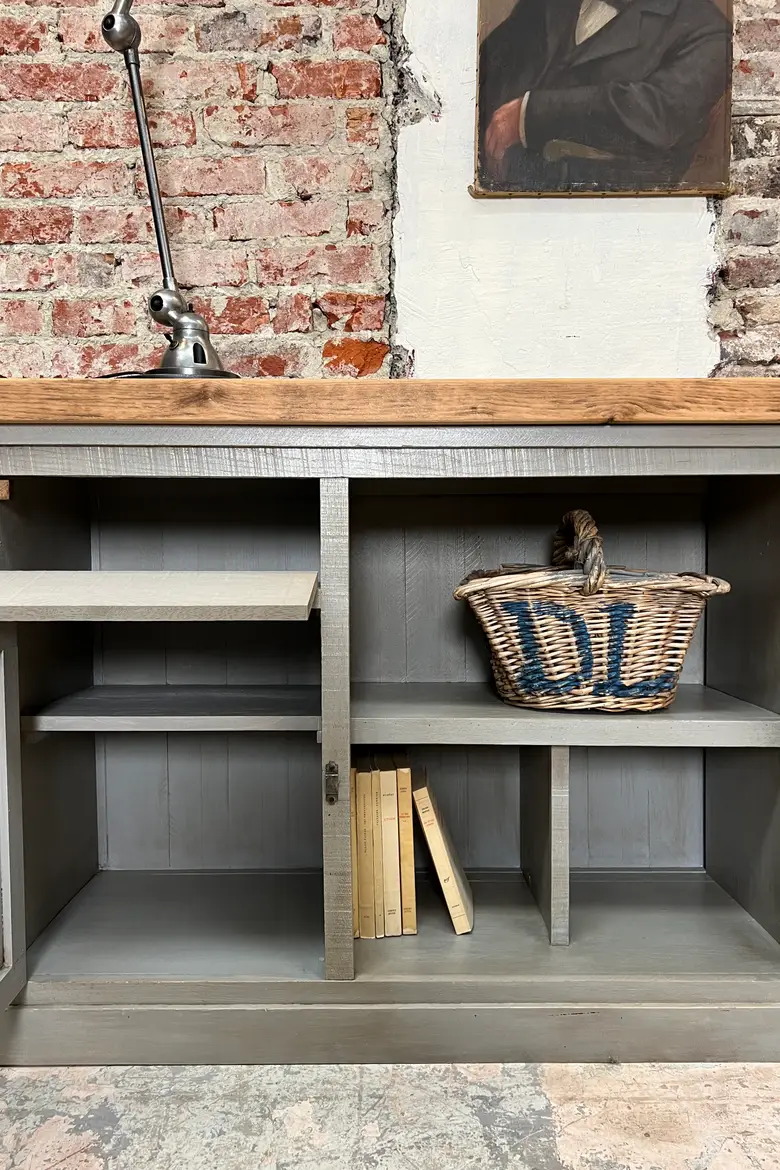 Meuble d’atelier