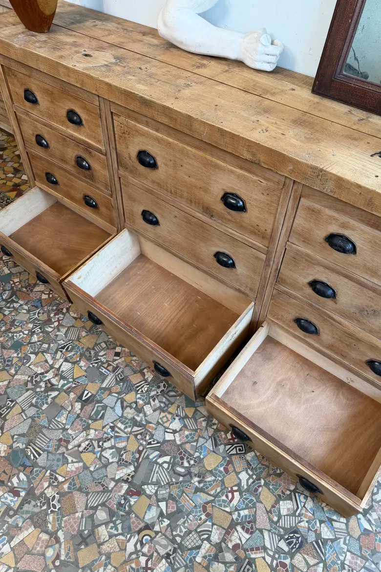 Meuble d’atelier