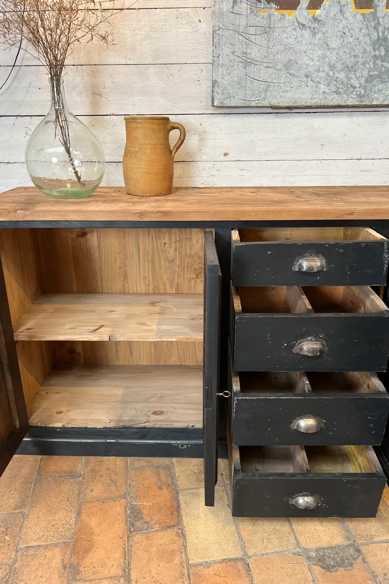 Meuble d’atelier