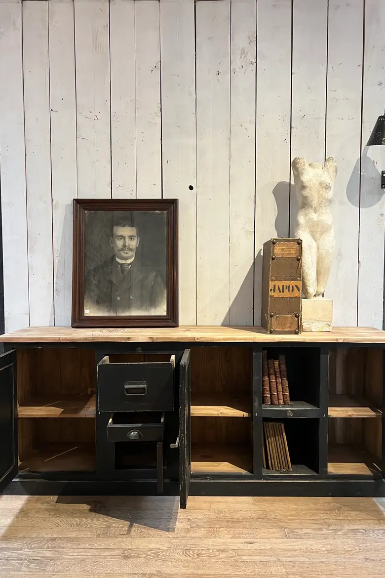 Meuble d’atelier