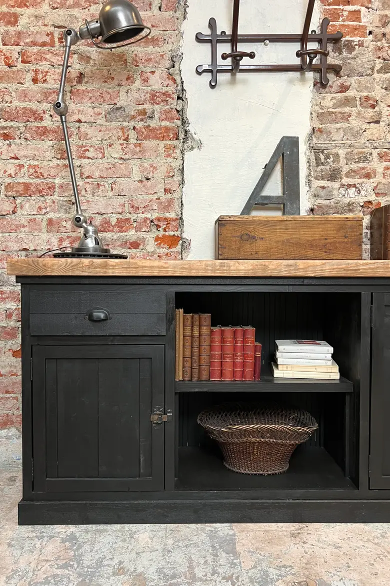 Meuble d’atelier