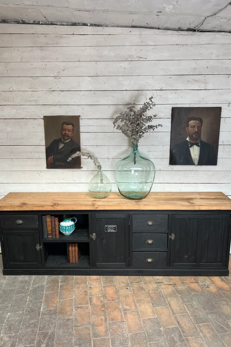 Meuble d’atelier