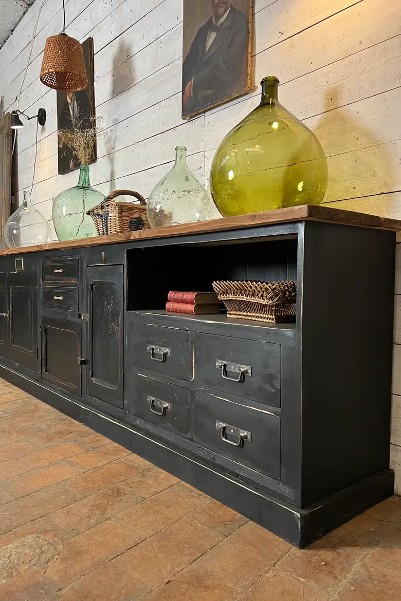 Meuble d’atelier