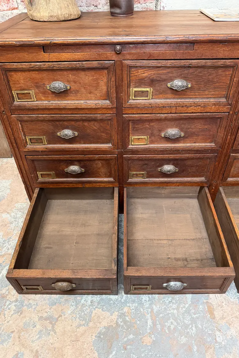 Meuble de métier à tiroirs en chêne