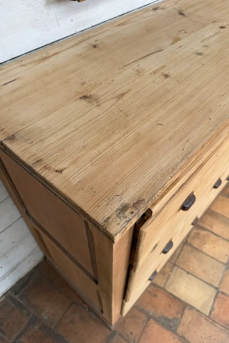 Meuble de métier à tiroirs en sapin début 20ème