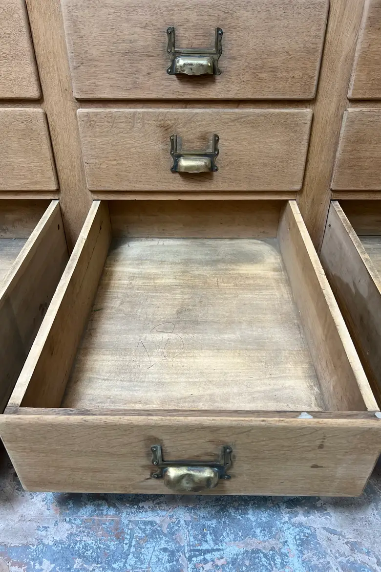 Meuble de métier en chêne
