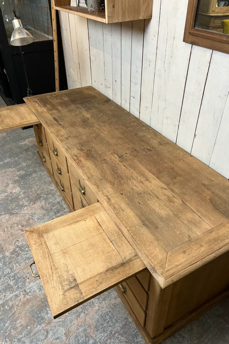 Meuble de métier en chêne