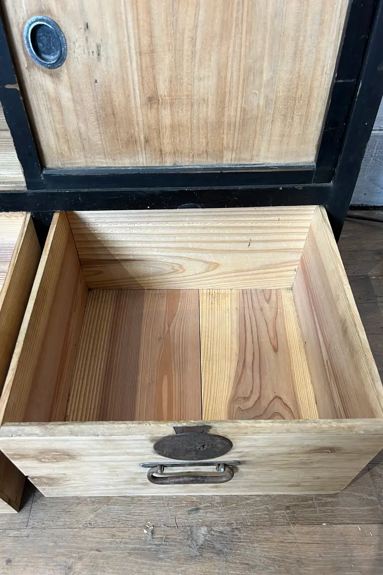Meuble de rangement Tansu