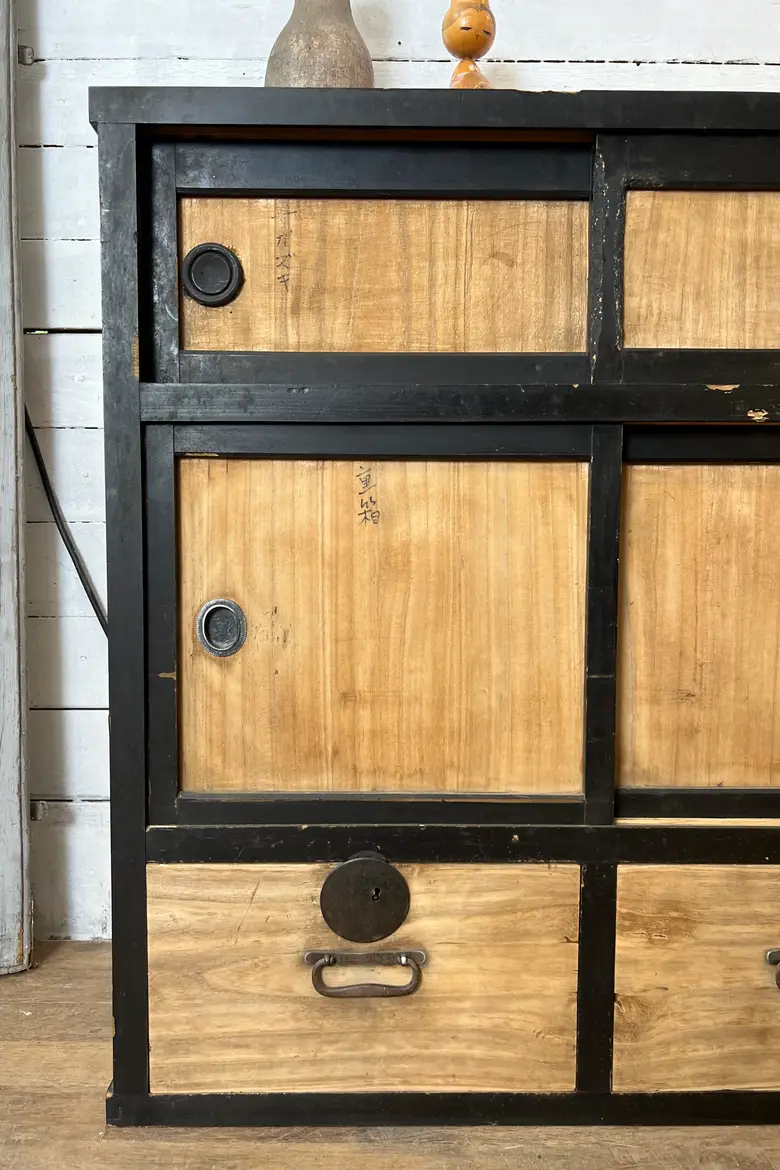 Meuble de rangement Tansu