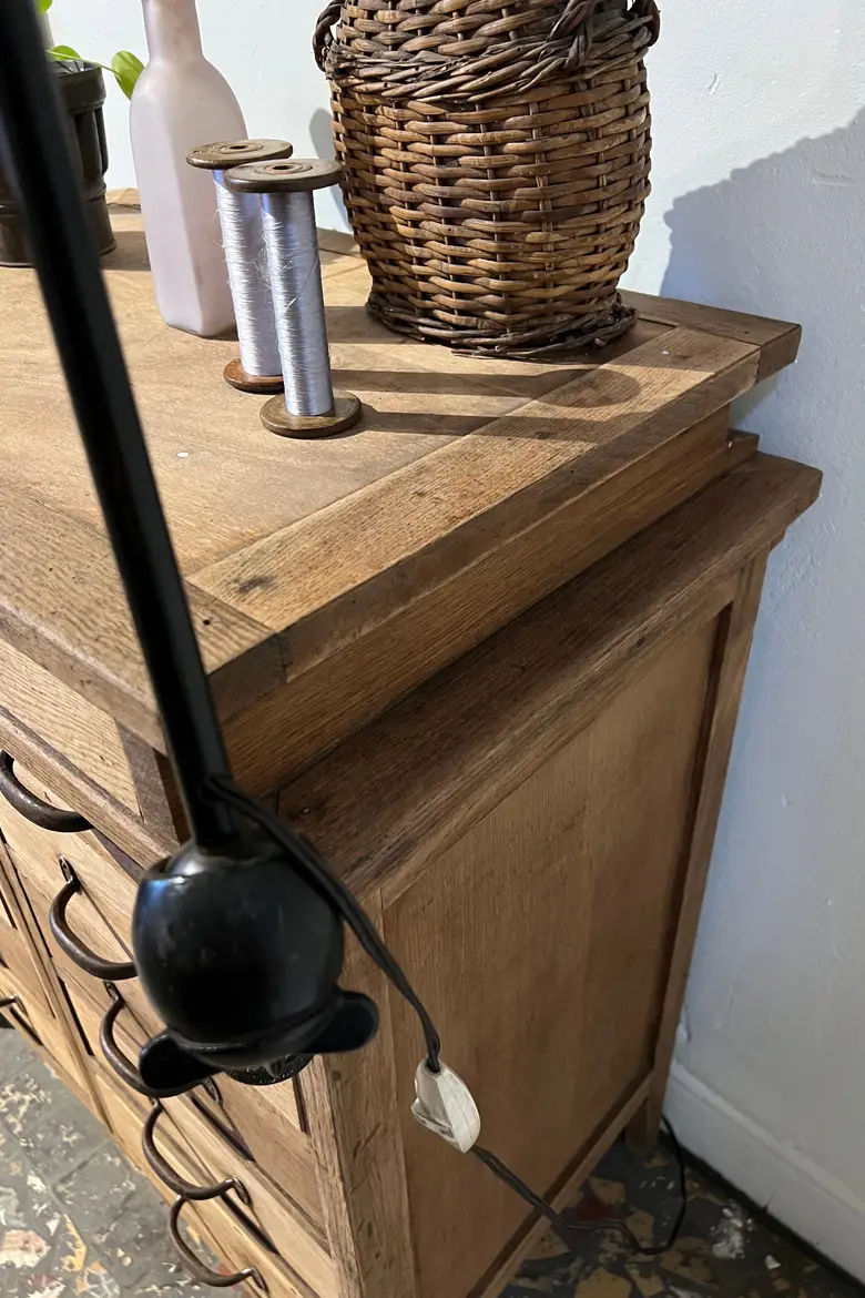 Meuble d’opticien en chêne Début XXème